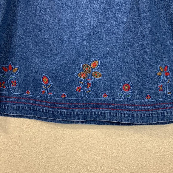 Route 66 Denim Jean Skirt Blue with Floral Embroidery 18W . - Picture 4 of 13